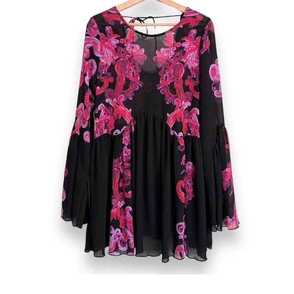 Free People intimately Symphony Black M Bell Sleeve Tunic‎ Semi Sheer Dress Boho - Picture 1 of 8